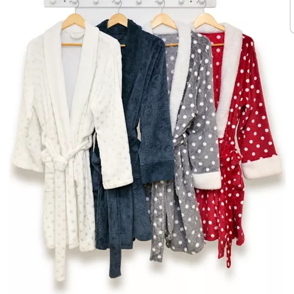 Martha Stewart Collection Plush Bath Robe - Picture 2 of 3